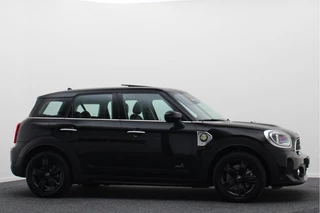MINI Countryman MINI Countryman Mini 2.0 Cooper S E ALL4 Leer, Panoramadak, Head-Up, Virtual Cockpit, Apple Carplay, Cruise, 17'' - afbeelding nr 21