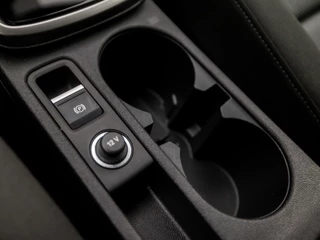 Audi A3 Automaat (APPLE CARPLAY, GROOT NAVI, CAMERA, ADAPTIVE CRUISE, SPORTSTOELEN, GETINT GLAS, MATRIX LED, NIEUWE APK, NIEUWSTAAT) - afbeelding nr 26