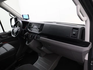 Volkswagen Crafter Volkswagen Crafter 2.0TDI 177PK Automaat Bakwagen 4.60 Meter Laadlengte | Airco | Camera | Dakspoiler - afbeelding nr 19