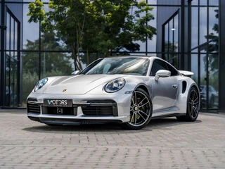 Porsche 911 992 Turbo S - PCCB - ACC - Carbon dak - Sportuitlaat - Achterasbesturing - Surround View -