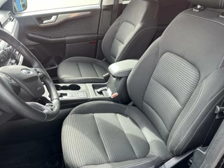 Ford Kuga Ford Kuga 2.5 PHEV Titanium 225PK Winterpack Climate Cruise Parkeersensoren Privacy Glass Navi Carplay 18