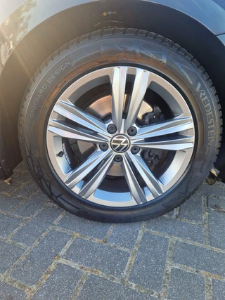 Volkswagen Passat Volkswagen Passat Variant 1.5 TSI R-Line Business +150 pk DSG panodak,Trekhaak,digdash, - afbeelding nr 11
