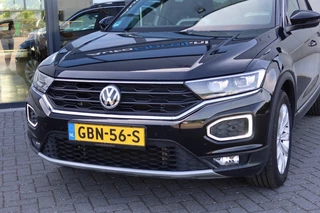 Volkswagen T-Roc Volkswagen T-Roc 1.5 TSI Sport 150pk NAVI, Camera, Schuif/kanteldak, Stoelverwarming - afbeelding nr 24
