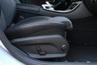 Mercedes-Benz E-Klasse Mercedes-Benz E-Klasse 250 Ambition 9G Widescreen Navi Camera LED Ambiente - afbeelding nr 16
