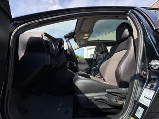 Toyota Auris Toyota Auris Touring Sports 1.8 Hybrid Lease pro HYBRID / CAMERA / PANORAMADAK / CRUISE / PDC / STOELVERW - afbeelding nr 12