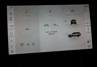 Land Rover Range Rover Velar Land Rover Range Rover Velar 2.0 P400e AWD Dynamic SE PHEV / New Model / Acc / Lane Assist / Dode Hoek / Leder / Open Panoramadak - afbeelding nr 23