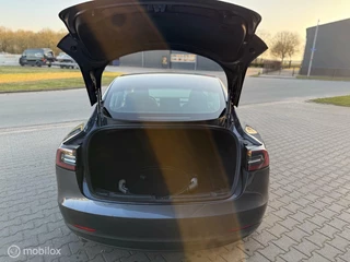 Tesla Model 3 Tesla Model 3 Standard RWD Plus 60 kWh Grijs AUTOPILOT Trekhaak Inclusief BTW SOH 86.8% - afbeelding nr 10