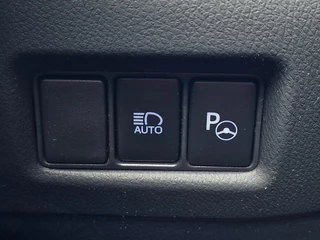 Toyota C-HR Toyota C-HR 1.8 Hybrid Executive | 24mnd Garantie | Incl. Beurt & APK | - afbeelding nr 31