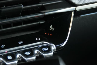 Peugeot 208 Peugeot 208 1.2 PureTech GT Automaat |PANORAMADAK, CARPLAY, ACC, VIRTUAL 3D, 360 CAMERA, STOELVERWARMING, KEYLESS, LED, PDC| - afbeelding nr 18