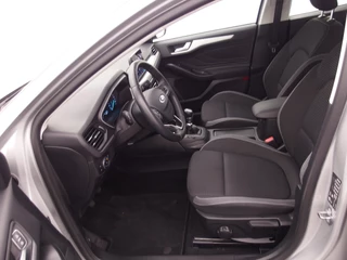 Ford Focus TREKHAAK / CARPLAY / NAVI / AIRCO / PDC / BLUETOOTH / CRUISE / NL-AUTO - afbeelding nr 22