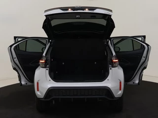 Toyota Yaris Cross Toyota Yaris Cross 1.5 Hybrid GR Sport (Automaat) - afbeelding nr 16