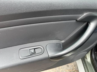 Dacia Duster Airco/Navi/Lichtmetalen velgen - afbeelding nr 28