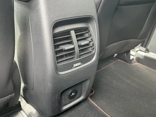 Ford Kuga Ford Kuga 2.5 PHEV ST-Line X 225pk | Driver Assistance Pack | Wegklapbare Trekhaak | Winterpack | Verlengde Fabrieksgarantie tot 05-2028 - afbeelding nr 34