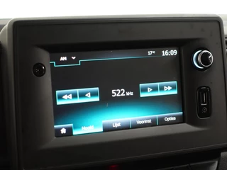 Renault Master Renault Master T35 2.3 dCi 135PK L2H2 Airco Cruise Control Camera Nav PDC V+A Trekhaak 270° Deuren - afbeelding nr 30
