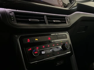 Volkswagen T-Cross Volkswagen T-Cross 1.0 TSI STYLE NAP l CLIMA l ACC l LMV l LED l PDC l - afbeelding nr 29