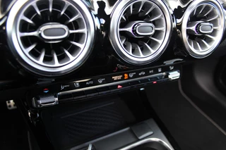 Mercedes-Benz CLA Mercedes-Benz CLA 250 e Premium Plus AMG | Pano | Sfeer | Adaptief | Camera - afbeelding nr 29