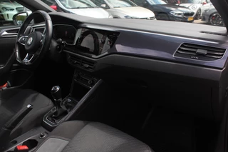 Volkswagen Polo Volkswagen Polo 1.0 TSI Highline 3x R-line / Full option! / Panoramadak / Camera / Virtual Cockpit / Keyless / 17'' / Dynaudio / Winterpakket / LED Koplampen / Navigatie / DAB / ACC - afbeelding nr 14