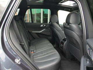 BMW X5 BMW X5 xDrive40i High Executive M-sport | Panoramdak | 22inch - afbeelding nr 32
