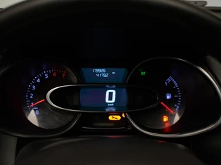 Renault Clio Renault Clio Estate 0.9 TCe Bose Sport (NAVI,LED,CLIMATE,SPORTSTOELEN,TREKHAAK,CRUISE,GETINT,18 INCH,PDC,NETTESTAAT) - afbeelding nr 8