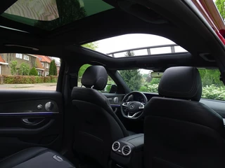 Mercedes-Benz E-Klasse Mercedes-Benz E-Klasse 220d automaat / AMG pakket 2017 / CARBON / LED *NAP* - afbeelding nr 41