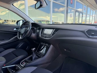 Opel Grandland X Opel Grandland X 1.2 Turbo Business Executive | Trekhaak | Navi | Cruise control | Camera | - afbeelding nr 18