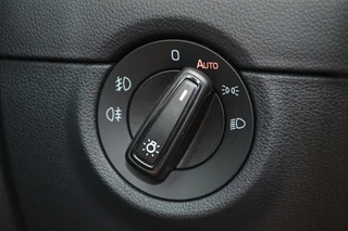 Škoda Octavia Škoda Octavia Combi 1.0 TSI DSG Greentech Pano/Camera/Leer/LED - afbeelding nr 42