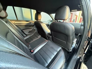 Volkswagen Golf Volkswagen Golf 2.0 TSI GTI Edition Black/Leder/19