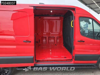 Ford Transit Ford Transit 165pk Automaat Limited Black Edition L3H2 Nwe model! CarPlay Xenon Camera 11m3 Airco Cruise control - afbeelding nr 8