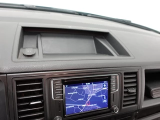 Volkswagen Transporter Volkswagen Transporter 102pk L1H1 Highline Navigatie 18