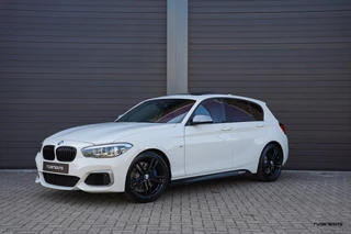 BMW 1 Serie BMW 1-serie M140i LCI2 | Schuifdak | Navi Pro | 719M | M Sport onderstel | Zaero diffuser | Alpinweiss - afbeelding nr 44