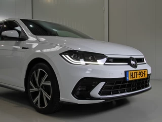 Volkswagen Polo Volkswagen Polo 1.0 TSI 110pk DSG R-Line | Acc | Lane | Camera - afbeelding nr 11