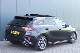 Kia Ceed Kia CEED 1.6 T-GDi GT | 200PK - PANO - UNIEK VOL! - afbeelding nr 27