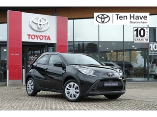 Toyota Aygo X 1.0 VVT-i MT Play | Achteruitrijcamera | Buitenspiegels elektris