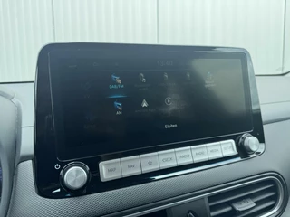 Hyundai Kona Hyundai Kona EV Premium 64 kWh|Navi|NL-Auto|LED - afbeelding nr 22