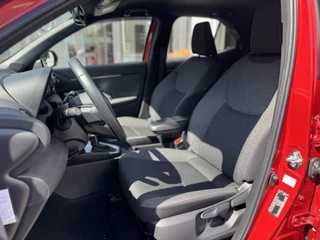 Toyota Yaris Cross All-season banden, trekhaak, dodehoekdetectie, PDC V + A , All-in Rijklaarprijs - afbeelding nr 21