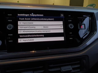 Volkswagen Polo Volkswagen POLO 1.0 TSI R-LINE 2X / CARPLAY / ''18 R-VELGEN / STOELVERW. / P.SENSOREN V+A / PRIVACY GLASS / RECENT GROTE BEURT ! - afbeelding nr 41