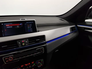 BMW X1 BMW X1 sDrive18i Steptronic M-Sport Executive | Lederen Bekleding | Navigatie | Climate Control | Camera | Parkeer Sensoren - afbeelding nr 14