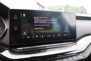 Škoda Octavia Škoda Octavia Combi 1.4 TSI iV 204PK PHEV Sportline Business ,Led-matrix koplampen, Carplay , Leer, Ergonimische stoelen, Stoelverwarming voor&achter,DAB+, stuurwiel verwarmd, schakelmogelijkheid aan stuurwiel, Carplay , etc. etc. - afbeelding nr 54