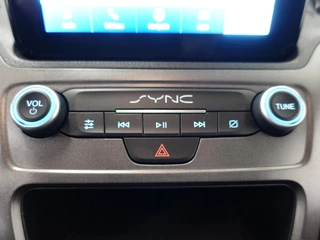 Ford Transit Connect Ford Transit Connect 100pk L2 Trend Automaat Trekhaak Airco Navi Cruise Automaat Trekhaak Navi Airco PDC A Cruise 3Zits Camera DAB+ - afbeelding nr 30