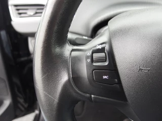 Peugeot 2008 AUTOMAAT / D-RIEM VV / CARPLAY / NAVI / AIRCO / PDC / BLUETOOTH / CRUISE / NL-AUTO - afbeelding nr 20