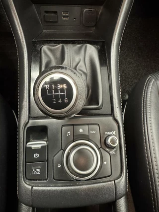 Mazda CX-3 Mazda CX-3 2.0 SkyActiv-G 120 S Trekhaak-Navigatie-Airco-Cr.contr-Camera-Parkeersensoren-Stoelverwarming-Lm18''velgen-Half Leder-Bluetooth - afbeelding nr 29