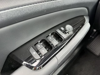 Kia Sportage Kia Sportage 1.6 T-GDi PHEV 265PK DynamicPlusLine | Navi | Pano | ACC | Matri - afbeelding nr 43