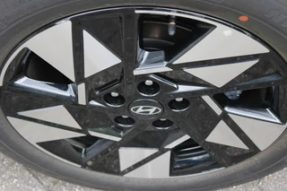 Hyundai Kona Hyundai Kona 1.6 GDI HEV Premium Sky Full Option! 