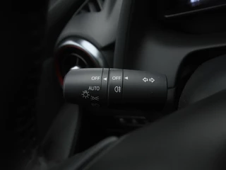 Mazda 2 Mazda 2 1.5 SkyActiv-G Homura automaat met all-weather banden : dealer onderhouden - afbeelding nr 25