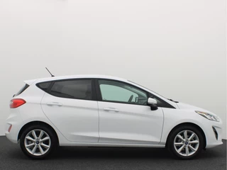 Ford Fiesta NAVI / AIRCO / CARPLAY / BLUETOOTH / CRUISE / PDC / NL-AUTO - afbeelding nr 16