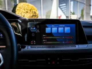 Volkswagen Golf Volkswagen Golf 1.5 eTSI R-Line|PANO|ACC|NAV|CAMERA|VIRTUAL - afbeelding nr 26