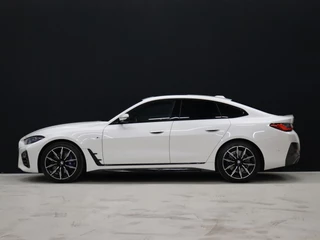 BMW 4 Serie BMW 4 Serie Gran Coupé 420i M Sport [SCHUIFKANTELDAK, HARMAN KARDON, APPLE CARPLAY, ANDROID, LEDEREN MEMORY SEATS, CAMERA, STUUR- + STOELVERWARMING, CRUISE, NIEUWSTAAT] - afbeelding nr 2