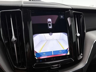 Volvo XC60 Volvo XC60 2.0 T6 AWD Ultimate Dark | 360° Camera | Bowers & Wilkins | Luch - afbeelding nr 24
