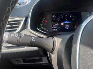 Renault Clio Renault Clio 1.0 TCe Intens Carplay/Dab/Led - afbeelding nr 16