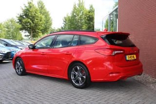 Ford Focus Ford Focus Wagon 1.5 EcoBoost 182 PK ST Line Business | LED | Winterpack | BLIS | Adaptieve Cruise Control | Camera | Electrische achterklep | Headup Display | DAB | Leder/Stof | 50DKM! - afbeelding nr 3